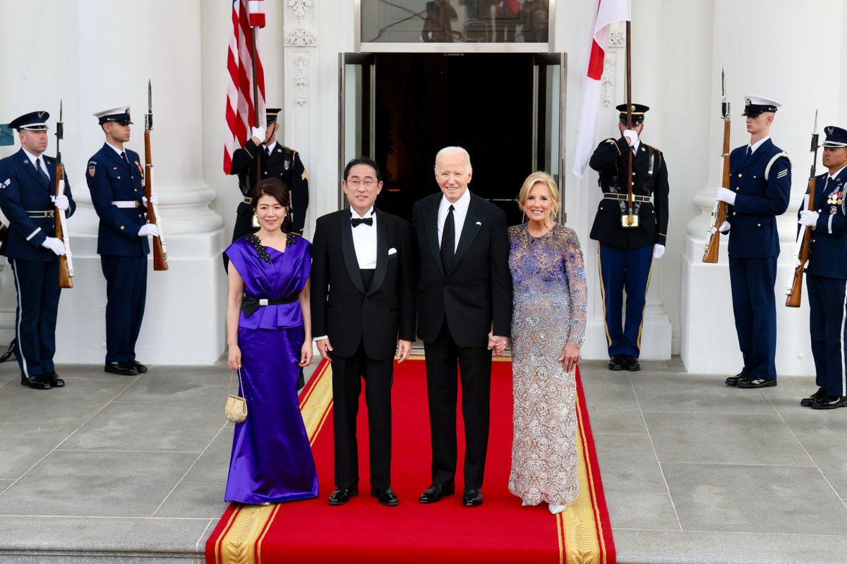 JapanEmbDC tweet picture