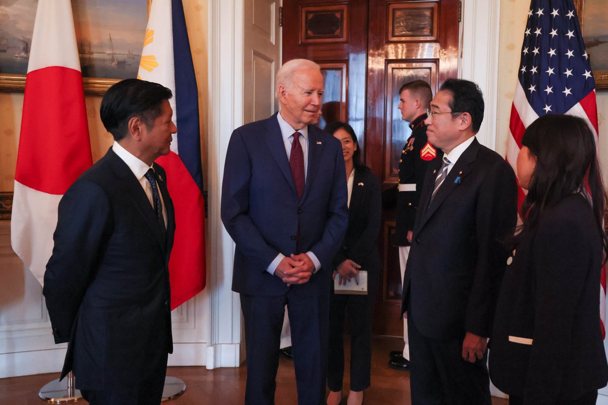 ICYMI - Here are some of the highlights from PM Kishida's Official Visit to the US: 1⃣ Japan-US Summit Meeting 2⃣ State Dinner at the White House 3⃣ Addressing a Joint Meeting of the US Congress 4⃣ 🇯🇵-🇺🇸-🇵🇭 Summit Meeting The 🇯🇵-🇺🇸 relationship is a truly global partnership!