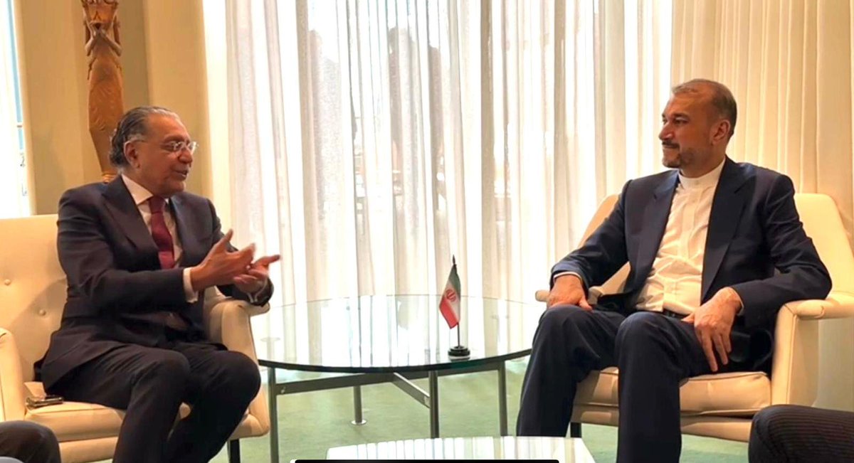 Amb Munir Akram called on H.E. Mr. Hossein Amir-Abdollahian, Foreign Minister of the Islamic Republic of Iran, at UNHQ today. Exchanged views on the close cooperation between the two brotherly countries & discussed various issues on the UN agenda including the UN Security Council