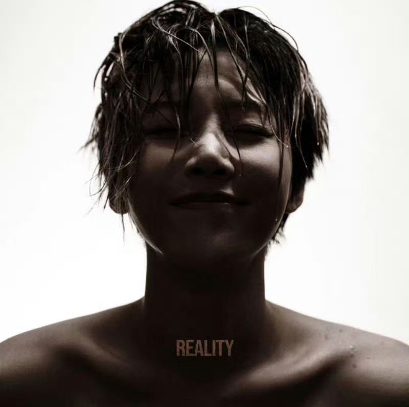 LizHe1117's tweet photo. Attention, everyone!  Xin Liu's new English single is online! Super Nice to hear.

XIN LIU GLOBAL SINGLE
#XINLIU_Reality https://t.co/Ict8wzeD2b