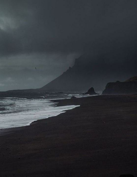 marjdreams's tweet photo. Far away in the far north, in the land called Svithjod, there is a rock.  Once every thousand years a little bird lands on the rock to sharpen its beak.
When the rock has been completely worn away, only one day of eternity has passed...

H Van Loon https://t.co/wcJI58S2GE