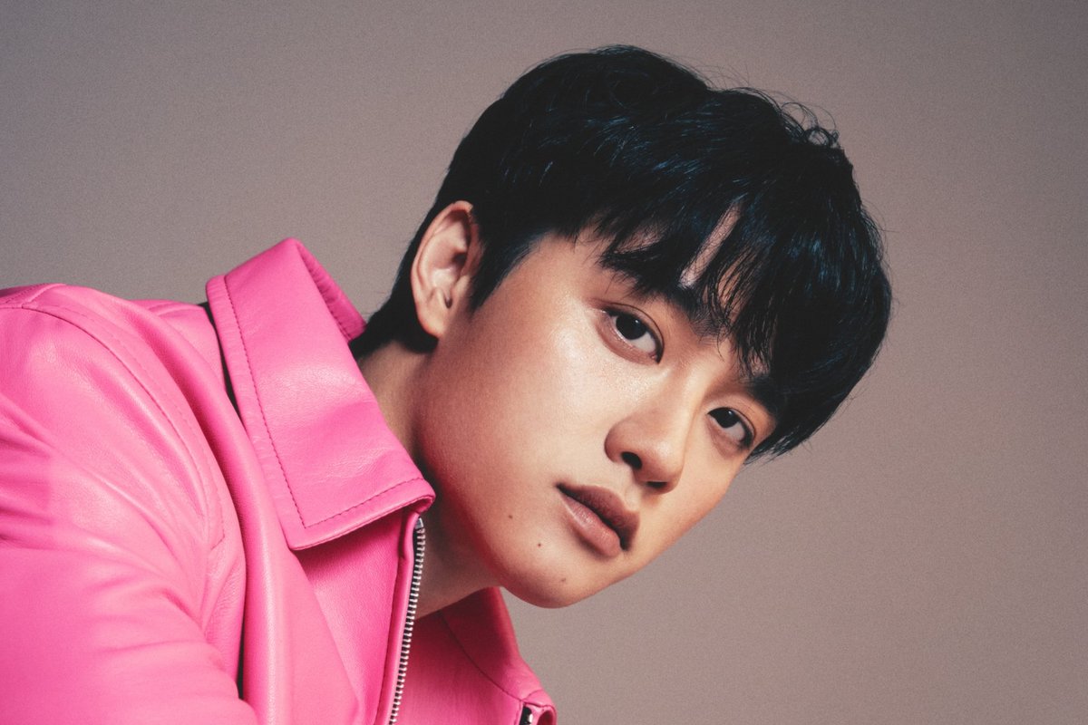 #EXO's #DohKyungSoo (D.O.) Poses In Next Concept Photos For 'Blossom' Solo Comeback soompi.com/article/165362…