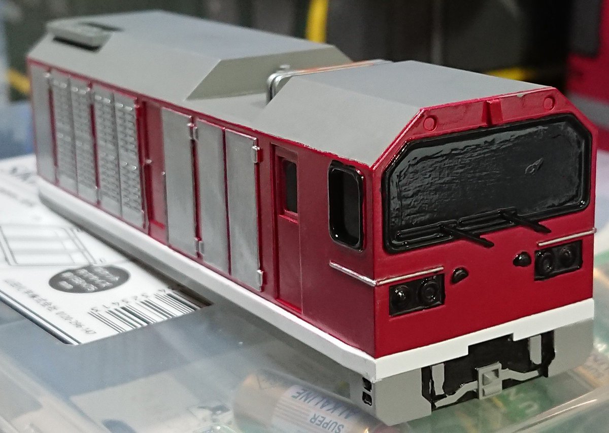 KRT6019's tweet photo. @485_183_650i 君設計の #E5000 #プラレール の一部タッチアップと色挿しを行いました。
だいぶ雰囲気は出てきたかな。
まずはモーター車 https://t.co/3rqXByoFcT