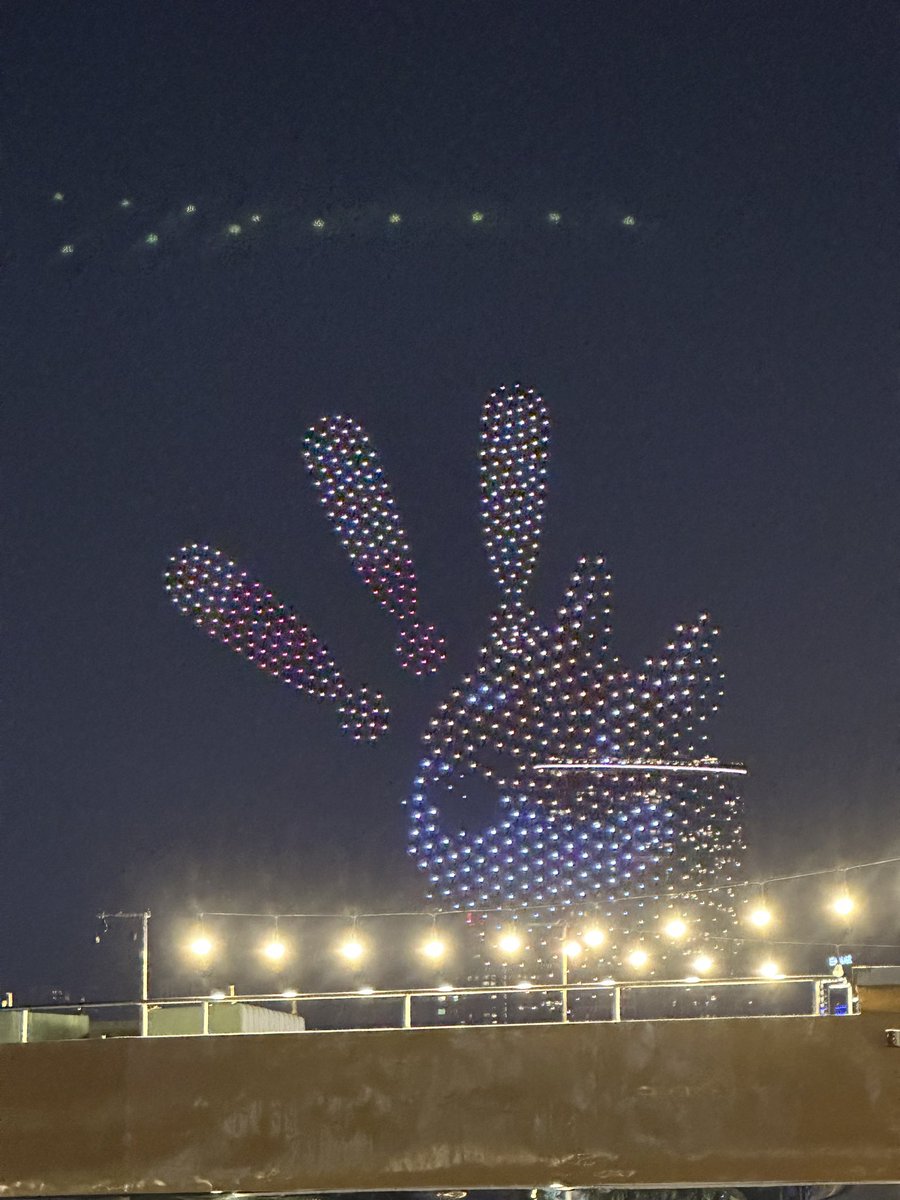 Uzy1000x's tweet photo. BONK taking over Dubai. That’s how it’s done! https://t.co/PqzE1HCntm