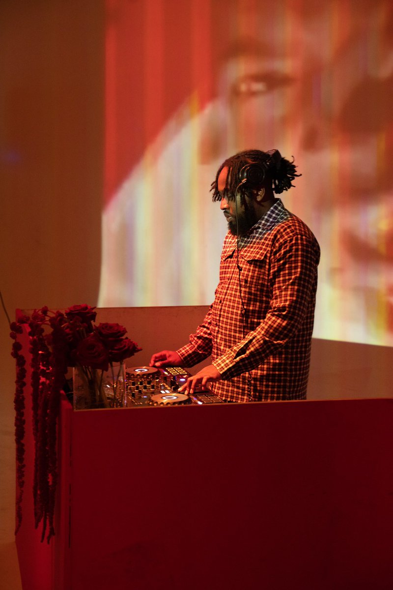 SEE A NEED. MEET A NEED. tweet media