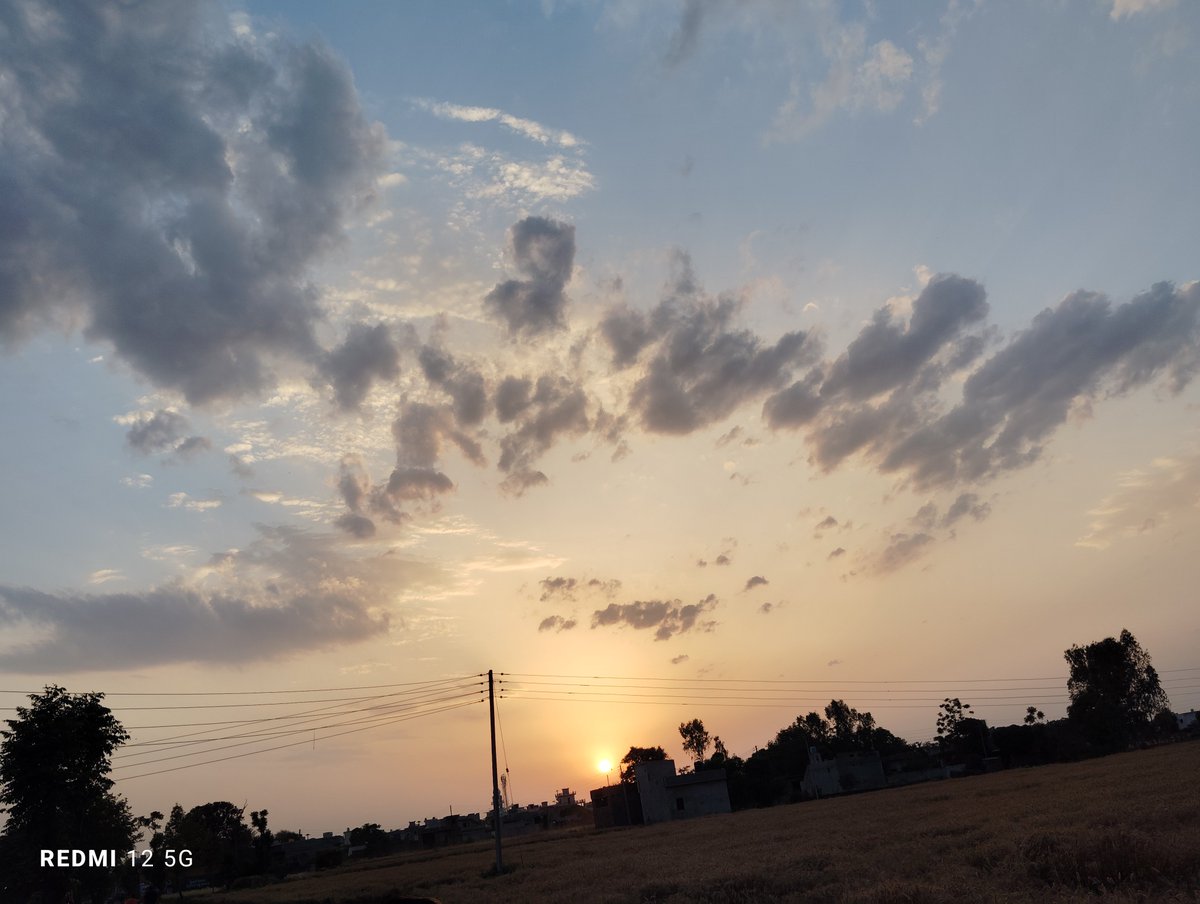 #SunsetViews #Punjab #India #photograghy #Weather #sunset #🌿🌻🌿😊🌿
