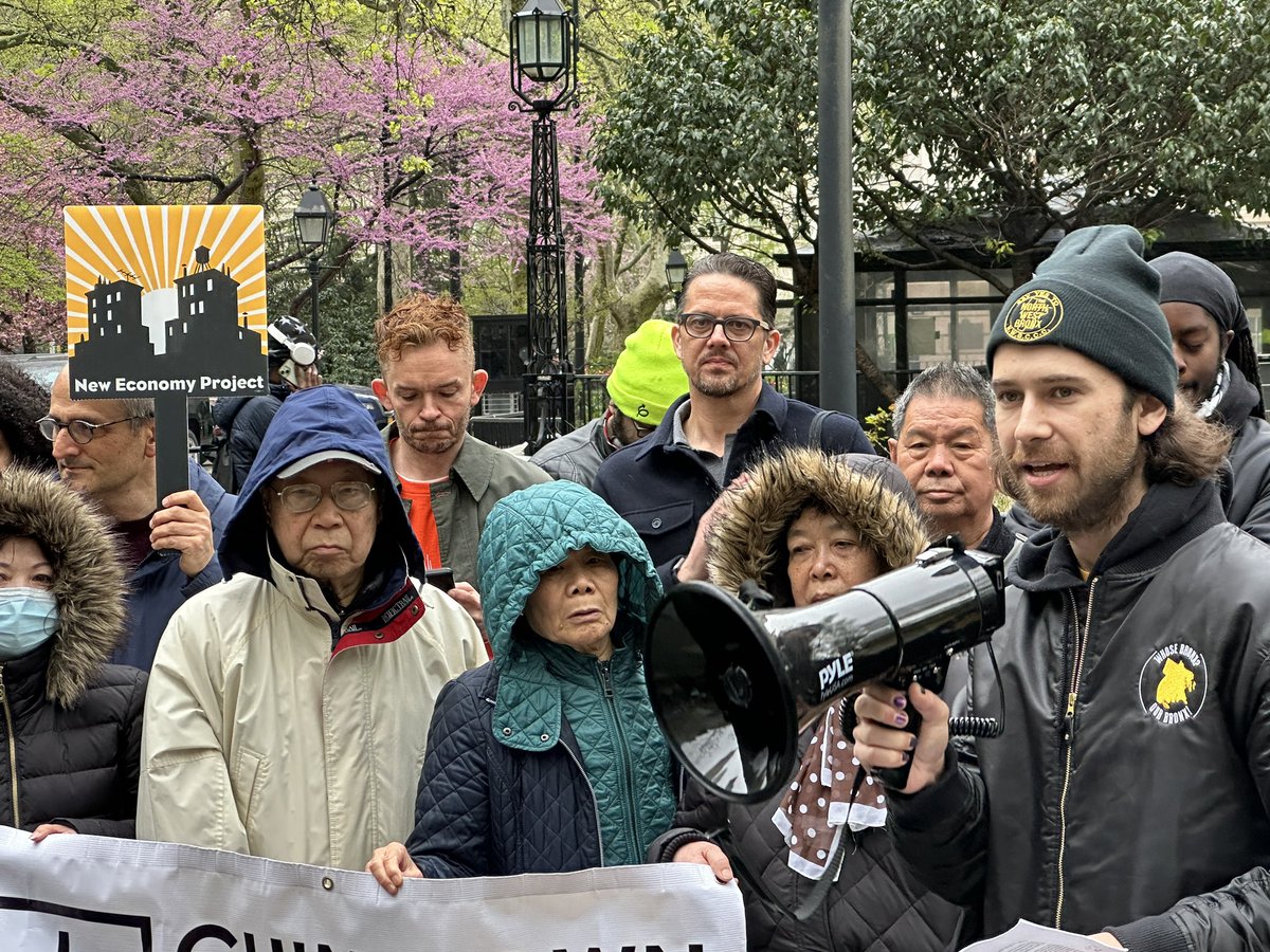 Fighting back against predatory landlords isn’t enough - we also need to model our vision of a just community. The Community Land Act will allow CLTs to continue to advance community empowerment. @northwestbronx