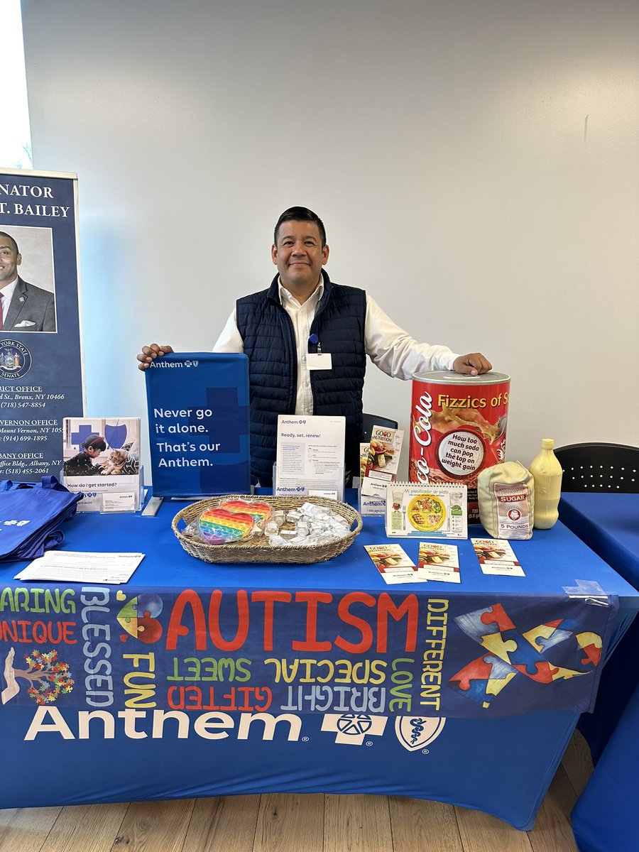 jamaaltbailey's tweet photo. Yesterday the #BaileyBunch participated in the Autism Awareness Resource Fair at the Northeast Bronx YMCA presented by @nychealthsystem and @metroplushealth. Thank you to all the participants for providing these essential resources to support individuals on the autism spectrum. https://t.co/1W1LUwidqJ