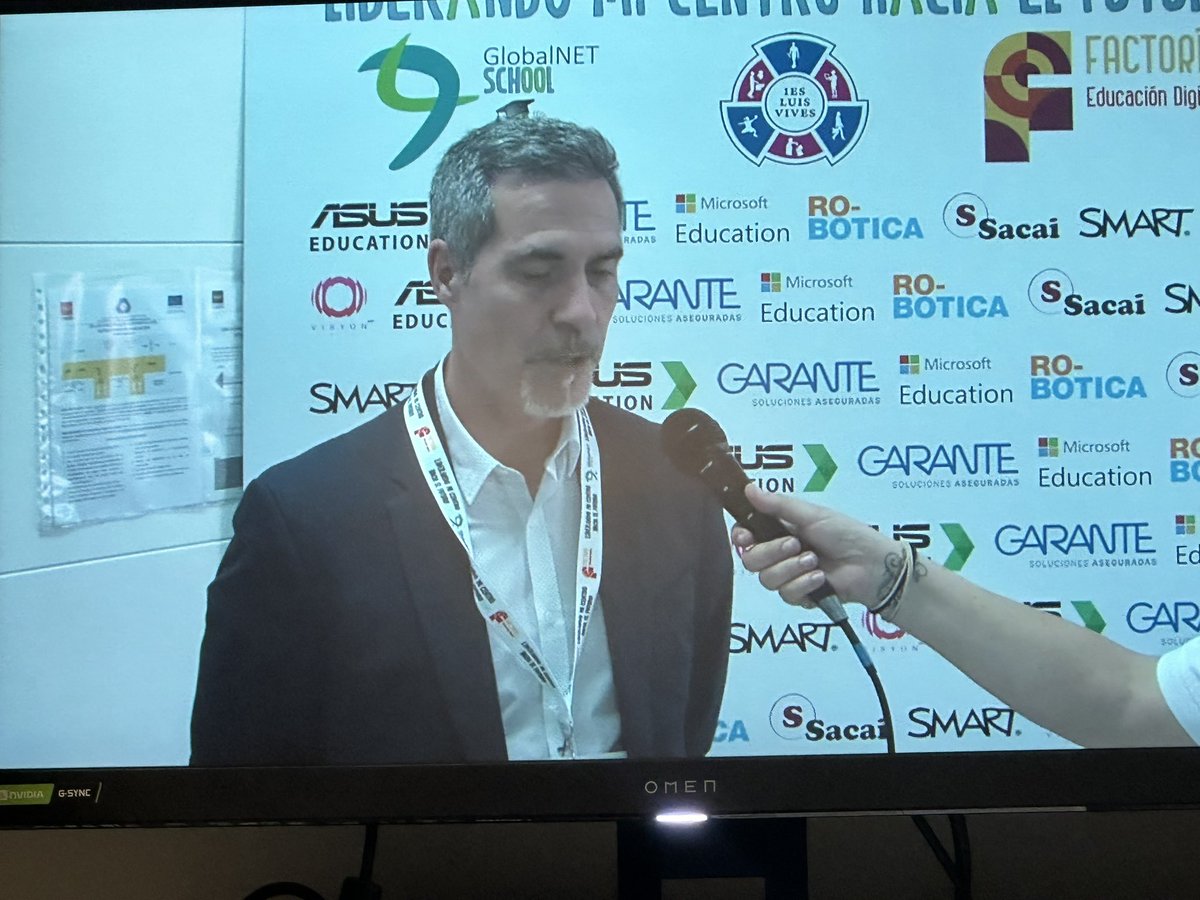 isalr8's tweet photo. #LiderandoMiCentroHaciaElFuturo #JornadaGlobalNET #EnClaveDeTIC @GlobalNET_info @DigitalFactoria https://t.co/ovNreZyAte