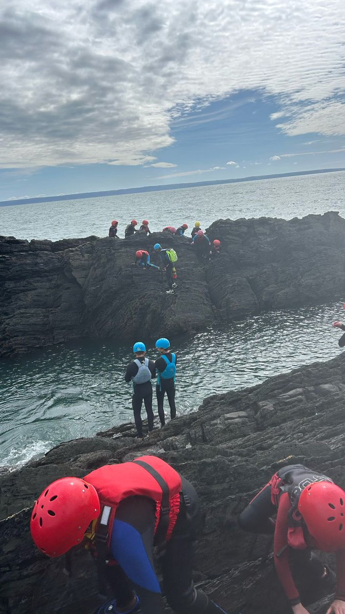 BrookfieldSM3's tweet photo. A late update from Devon because we’ve been having such amazing fun surfing and coasteering! Have a look at all of our snaps 📸 #BFDevon24 #WeAreLEO https://t.co/zKpdwG55ri