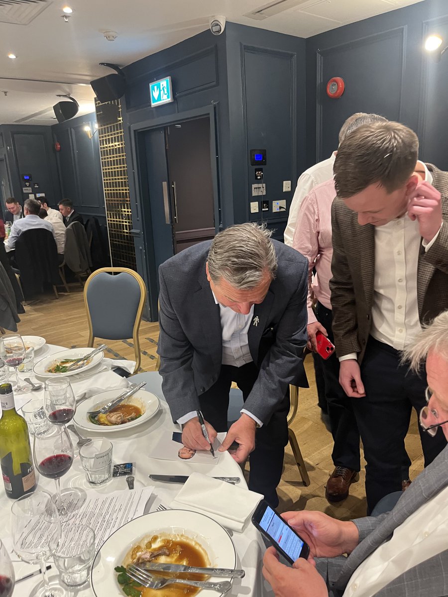 We had a fantastic time at our Unbelievable Jeff Lunch with @JeffStelling today, hosted by @Coytey , and with special guest and former Scotland Manager Alex McLeish