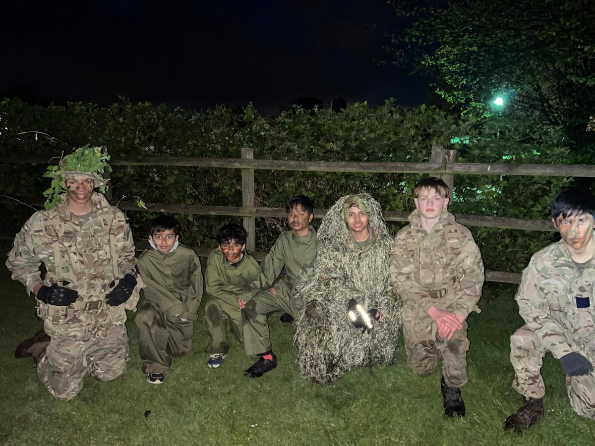 2204squadronatc's tweet photo. On Wednesday night the cadets got to experience an introduction into fieldcraft which included camouflage and concealment. The cadets also got to take part in a challenging fieldcraft exercise using the skills learned 💪 https://t.co/osfQMTutEF