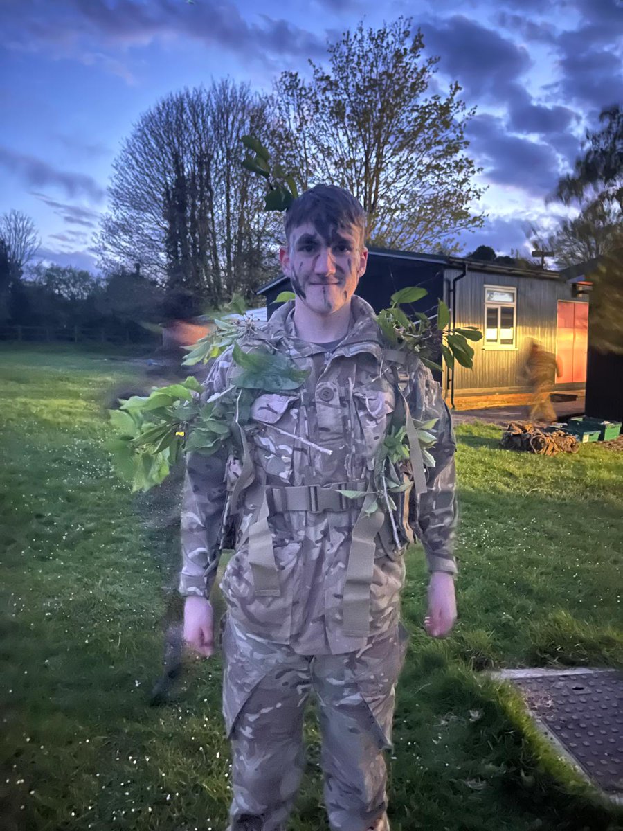 2204squadronatc's tweet photo. On Wednesday night the cadets got to experience an introduction into fieldcraft which included camouflage and concealment. The cadets also got to take part in a challenging fieldcraft exercise using the skills learned 💪 https://t.co/osfQMTutEF