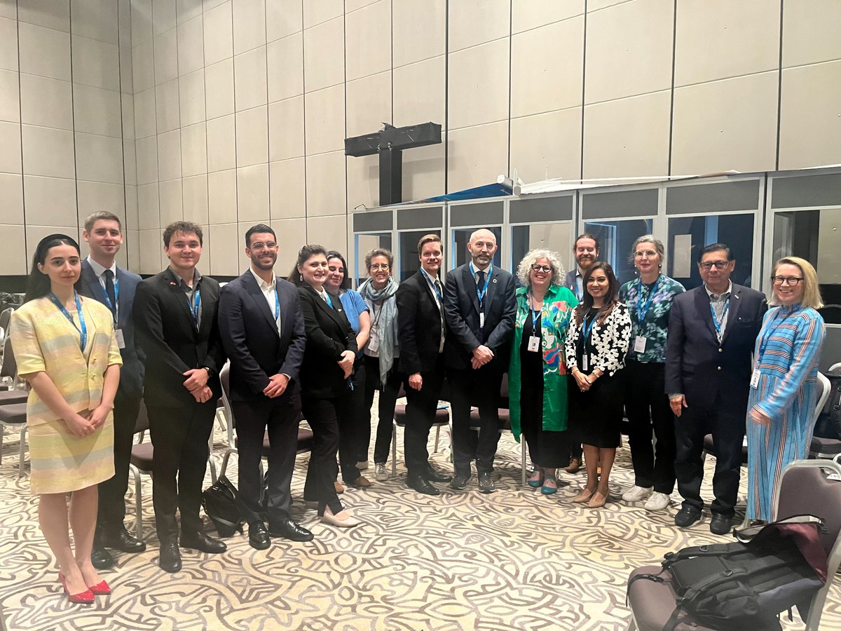 ✨Nine governments joined us bright and early this morning at the #IRENA14A General Assembly for a spirited discussion! 🤝🏽It was encouraging to see the commitment and enthusiasm for multi-stakeholder networks and dialogue which are more valuable now than ever. #RenewablesNow