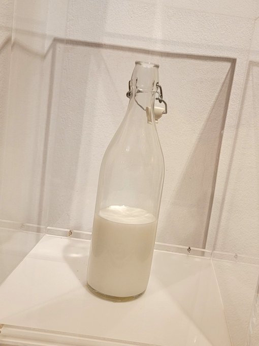 The highest recorded amount of semen consumed in a sitting seems suspiciously low. 8/10ths of a liter