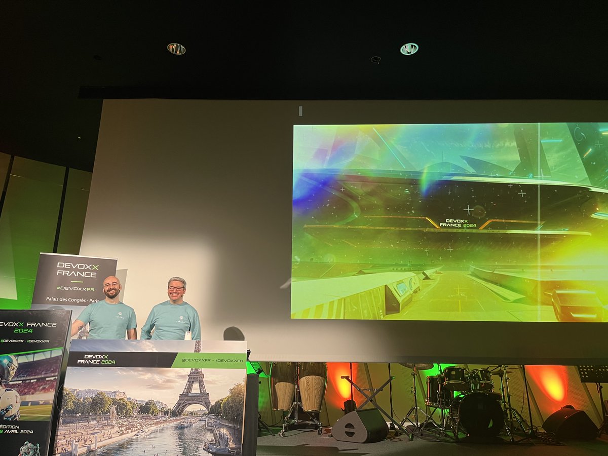 Ils ont testé le format 3h. Ils ont testé le format 2h. On les retrouve aujourd'hui sur une session de 45 minutes pour retracer les 20 dernières années du DevOps : celles qui l'ont mené jusqu'à K8S. Bravo <a href="/LoicOrtola/">Loic Ortola</a> et <a href="/AurelOps/">Aurélien Moreau</a> ! <a href="/DevoxxFR/">DevoxxFR (🦋 devoxxfr.bsky.social)</a>