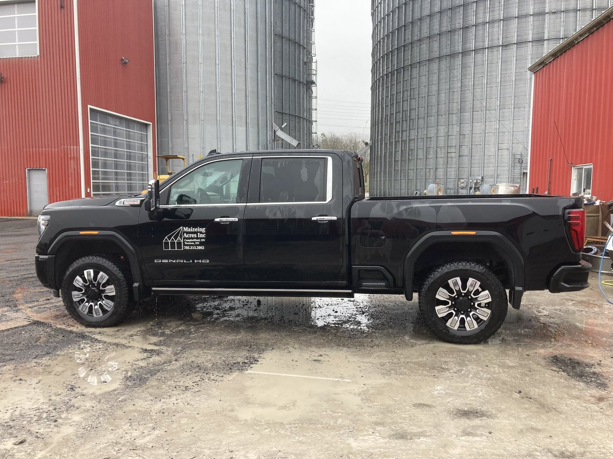 Pete’s Sweet Tweets tweet media