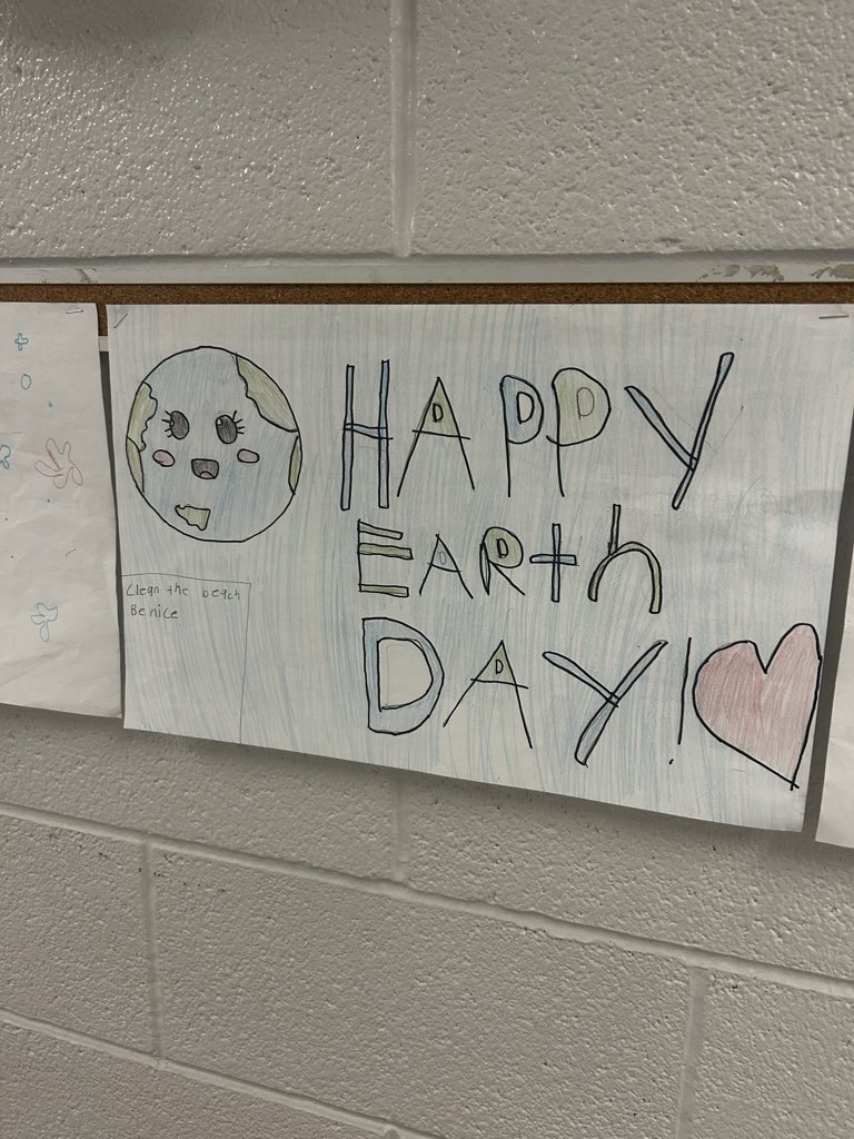 Some beautiful Earth Day posters created by our <a href="/stanne_bw/">St.Anne BW</a> students
🌎💚💙 <a href="/DP_EcoSchools/">@DP_EcoSchools</a>
