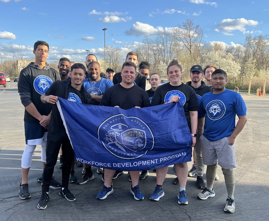 RecruitmentRpd's tweet photo. Congratulations to Team A for picking up the win this week at roll call. Great job on those sprints!!!! Keep up the good WORK!! 🏆🔥
#Congratulations #teamA #workforcedevelopment #joinrpd
@RochesterNYPD https://t.co/rpvDfytCUq