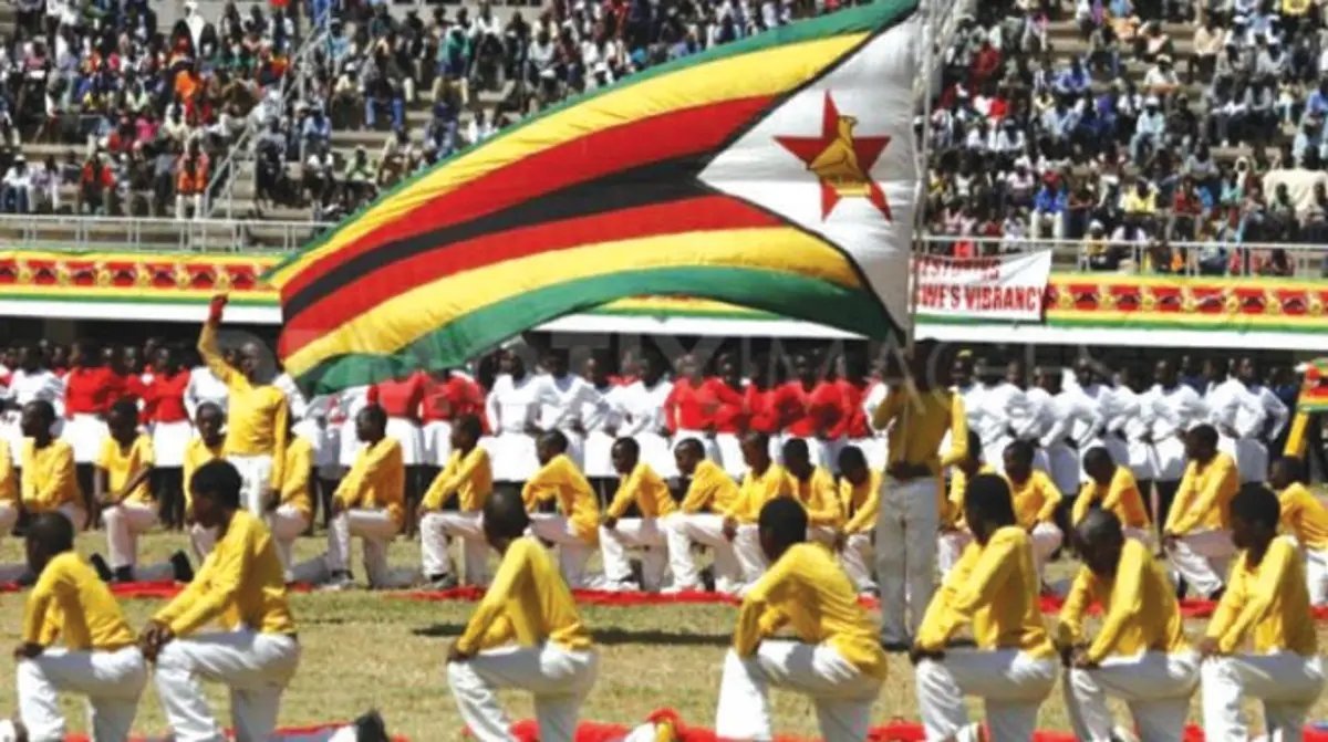 Happy 43rd birthday, independent Zimbabwe. Having waged a heroic liberation struggle against colonialism and apartheid, the Zimbabwean people continue to face punishment by the West in the form of sanctions, coercion & destabilisation. Stand with Zimbabwe against imperialism 🇿🇼