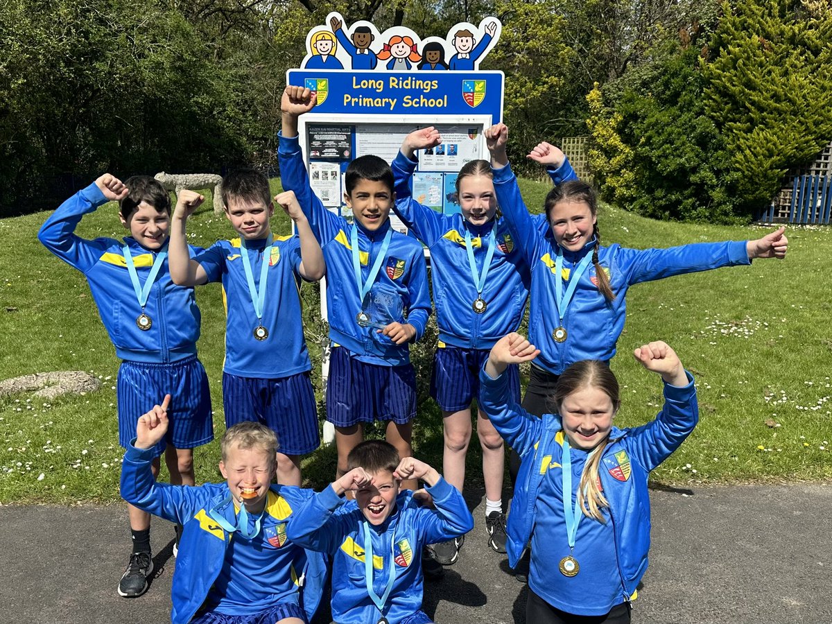 Long Ridings Primary School tweet media