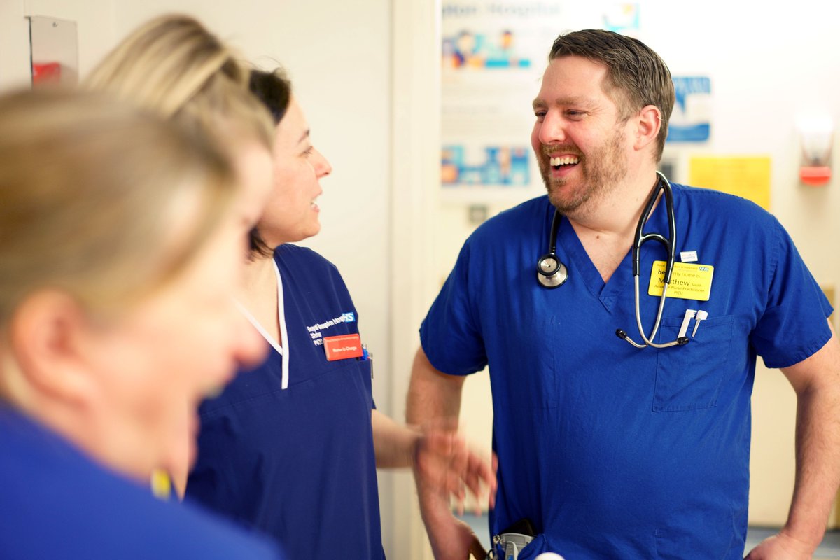 Are you a nurse or student nurse looking for the next step in your career? Join us on Thursday 2 May for a critical care open day. Take a tour of the Evelina London and Royal Brompton paediatric intensive care units and learn about our specialities: eventbrite.co.uk/e/critical-car…