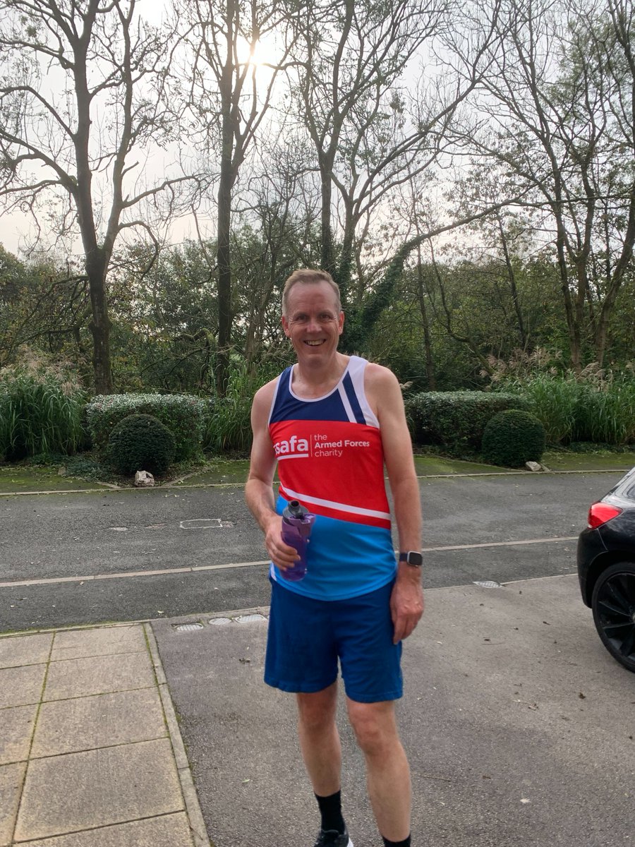 John Barclay, senior lecturer in Healthcare Leadership and Coaching, is taking part in Sunday’s @LondonMarathon. A veteran himself, John’s running for @SAFFA The Armed Forces Charity - aiming for 4 hours 30 minutes. 🏃 🏃 🏃 We wish him the best of luck! 🍀 🏅 #CumbriaUni