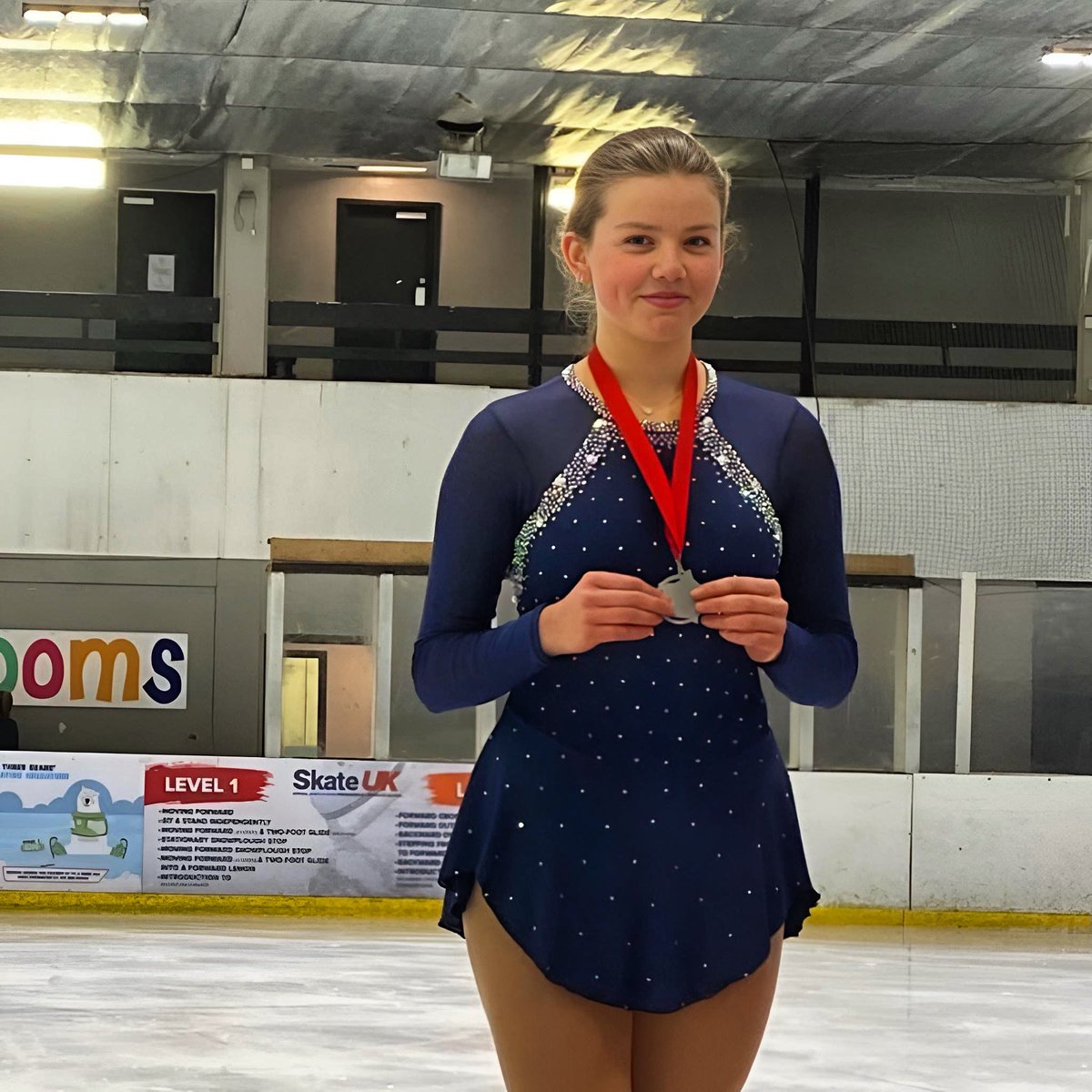 ⛸️ Congratulations to our pupil, Tamara, for winning second place in the Bradford Open skating competition.

We wish Tamara all the best in her upcoming competitions!

#wearehenrys #iceskating #sport #schoolnews #coventry