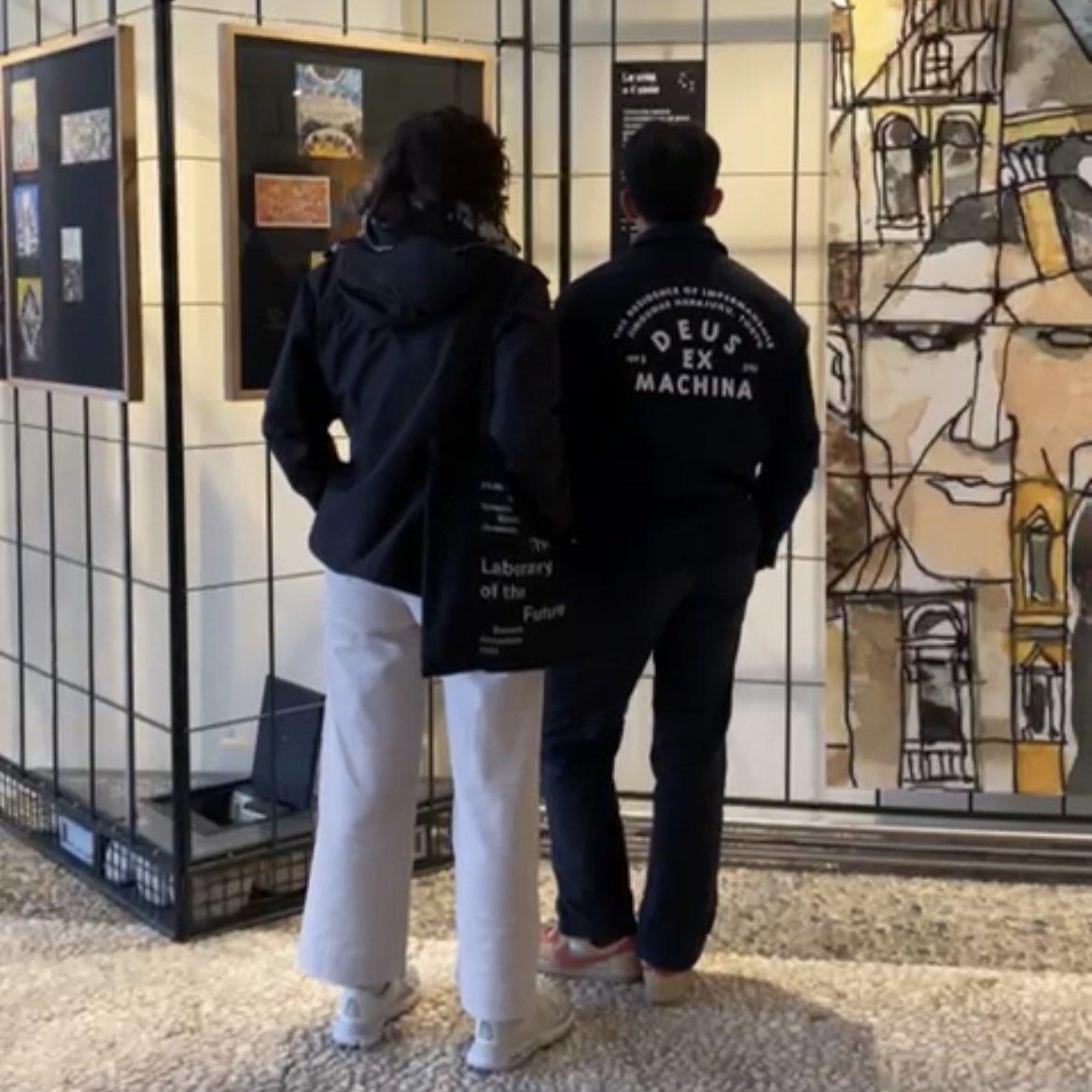 BiennaleTech's tweet image. Abbiamo inaugurato al Castello del Valentino RITUALS / MATERIALS e
“Disegnare l’invisibile”.
Due mostre interdisciplinari che esplorano i modi diversi in cui abitiamo lo spazio.
Ci vediamo lì!
#BiennaleTech