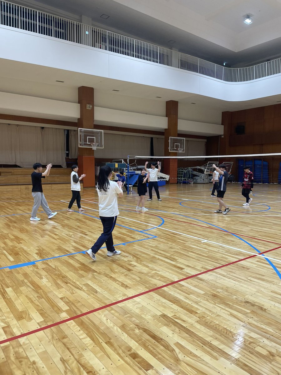 TPVC_teikyo's tweet photo. 2024年度の活動が始まりました！！
毎週木曜日18:30〜21:00に蔦遊館アリーナで活動しているので興味のある方は是非来てください！ https://t.co/jbpmg1cqOV