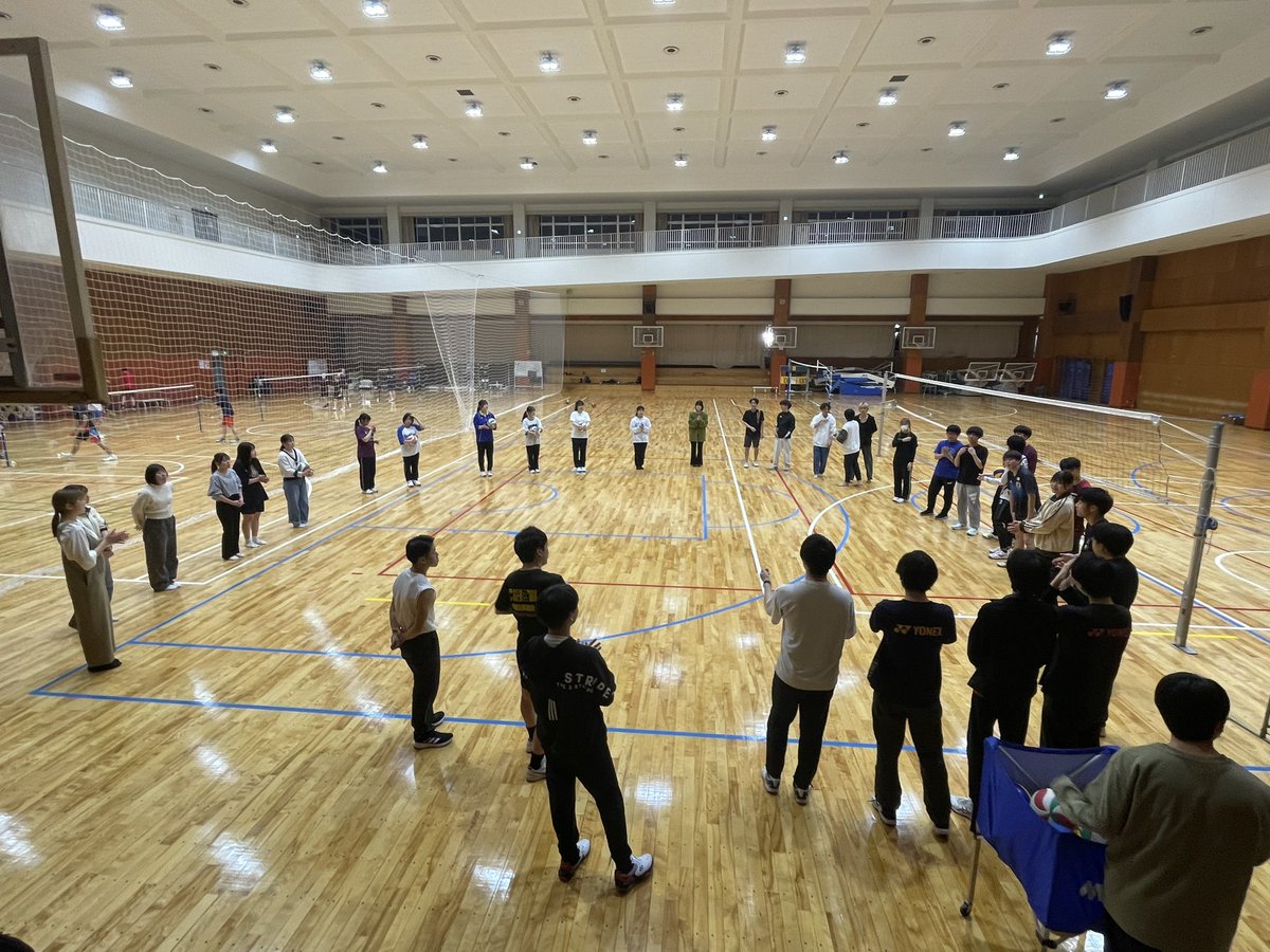 TPVC_teikyo's tweet photo. 2024年度の活動が始まりました！！
毎週木曜日18:30〜21:00に蔦遊館アリーナで活動しているので興味のある方は是非来てください！ https://t.co/jbpmg1cqOV