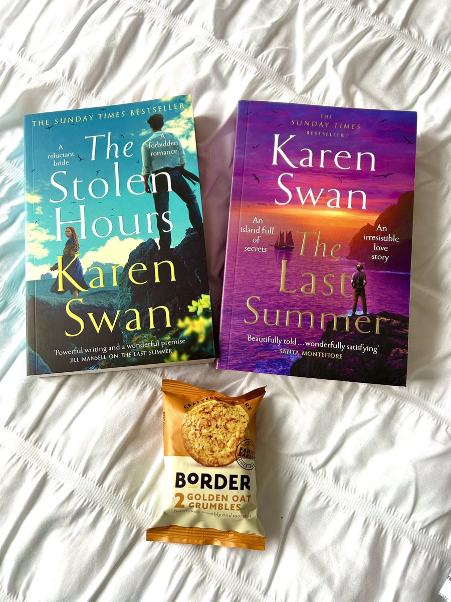 Absolutely gorgeous bundle of books in the post today from the lovely @chlodavies97 @panmacmillan I am so looking forward to reading these @KarenSwan1 stories, I know I will be in for a treat! 💜📚