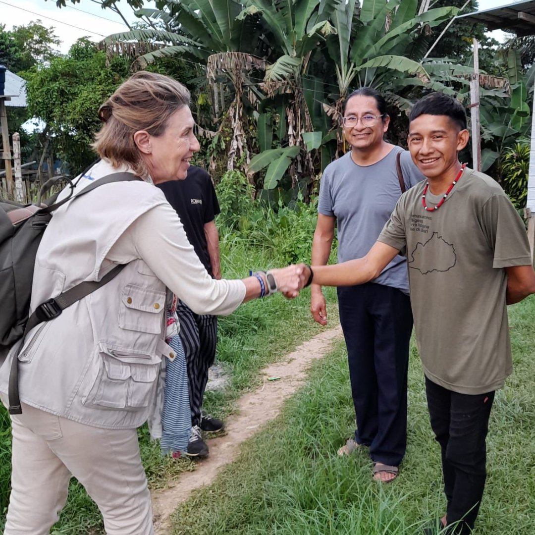 ✈️ Nuestra presidenta, Cecilia Pilar, acompañada de nuestro embajador Quico Taronjí, se ha embarcado en un viaje único para conocer la realidad de la Amazonía 👩‍💻 En nuestro especial web te contamos todos los detalles del viaje i.mtr.cool/zpfpwbbrna