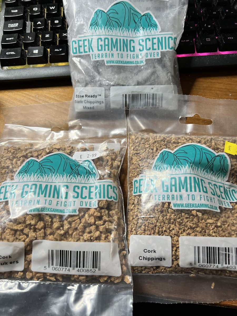 Last week I finally got to trek out in the real world to get some basing supplies from <a href="/AthenaGamesUK/">Athena Games</a>’s rather large range. Now my plethora of ideas can finally evolve beyond the pages on one of my hobby idea notebooks.

#Warhammer #PaintingWarhammer #MiniPainting #StarWars