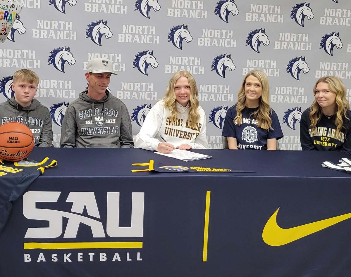 Congratulations Maci Kaake! Maci signed with Spring Arbor University's womens basketball program. Maci will study elementary & special education. Awesome kid! @NBranchHS @NBranchBroncos @G_StuckOnSports @LetsTalkSports3 @ThumbTailgater