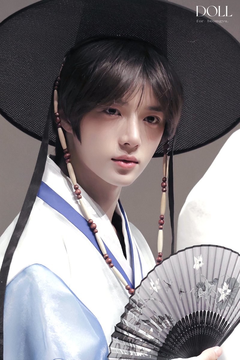 DollBeom0313's tweet photo. 240417 m2u💍

#BEOMGYU #범규 #ボムギュ
#TXT_범규 #TXT_BEOMGYU 
#TXT #TOMORROW_X_TOGETHER https://t.co/EVqmJBV1Yl