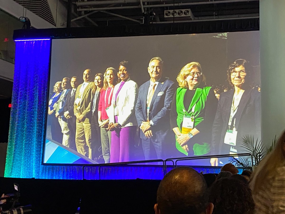 We serve, We care, We lead. Dr. Eileen Barrett, Chair, ACP Board of Regents and AMWA President-Elect at #IM2024 Opening Ceremony with Dr. Susan Hingle, AMWA President and long-time distinguished ACP leader. Visit AMWA @ Booth #1360 @EileenBarrettNM  @SusanHingle