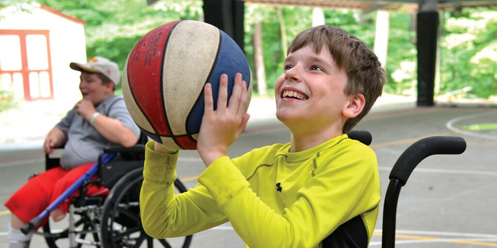 Happy National Exercise Day everyone! 🎉 We love to see Riley kids and families enjoying all kinds of activities together. What’s your favorite way to stay active?