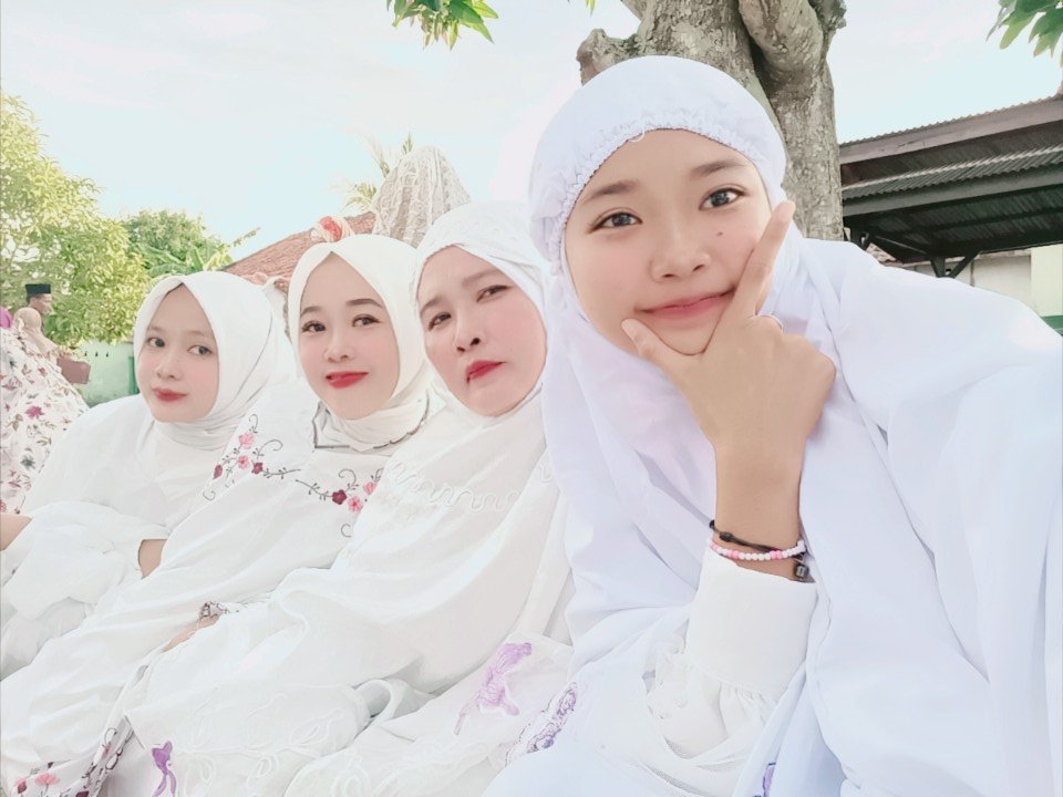 devaastria1's tweet image. 😇