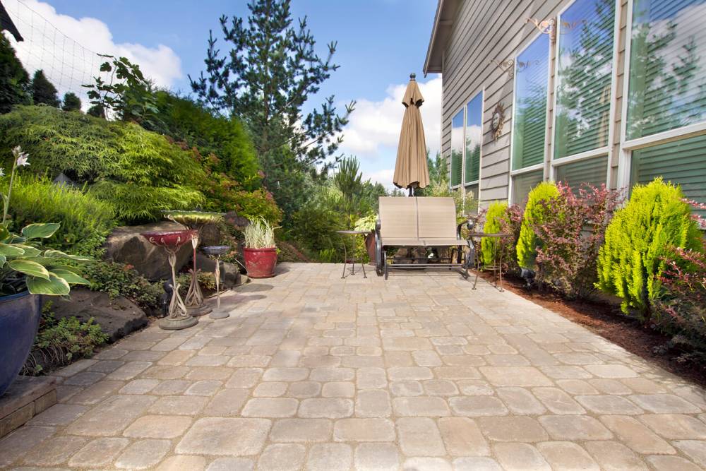 Patios are a valuable asset to any home's property. Nothing can be better than enjoying the fresh air and a beautiful landscaped yard in the company of family and guests, or simply finding quiet time to yourself LocalInfoForYou.com/109241/how-to-…