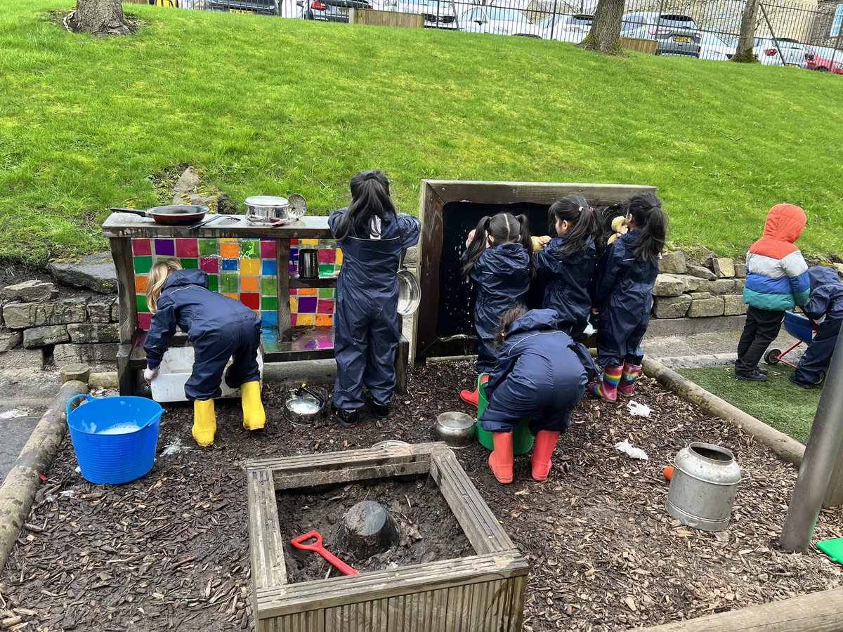 Cleaning up the #mudkitchen ready for a revamp #eyfs #reception #outdoorlearning