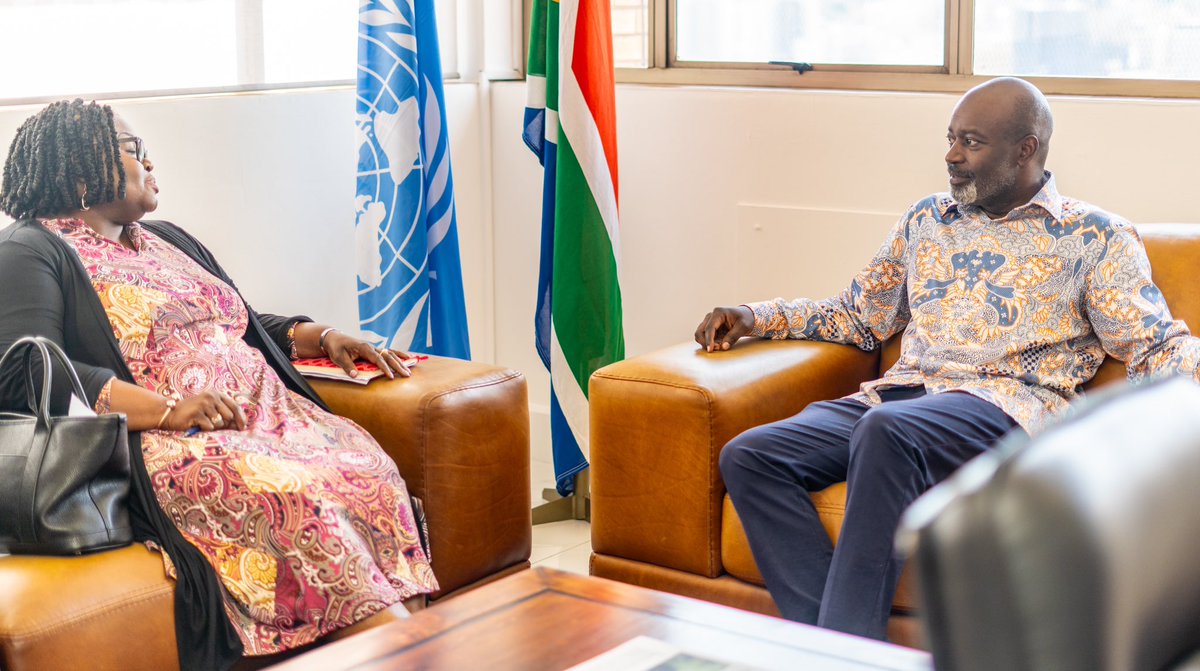 Accompanying South Africa and countries in the subregion as they manage their asylum systems and their immigration programmes whilst also ensuring social cohesion within host communities at the heart of discussions with @UNHCRSouthernAF Regional Director during her courtesy call.