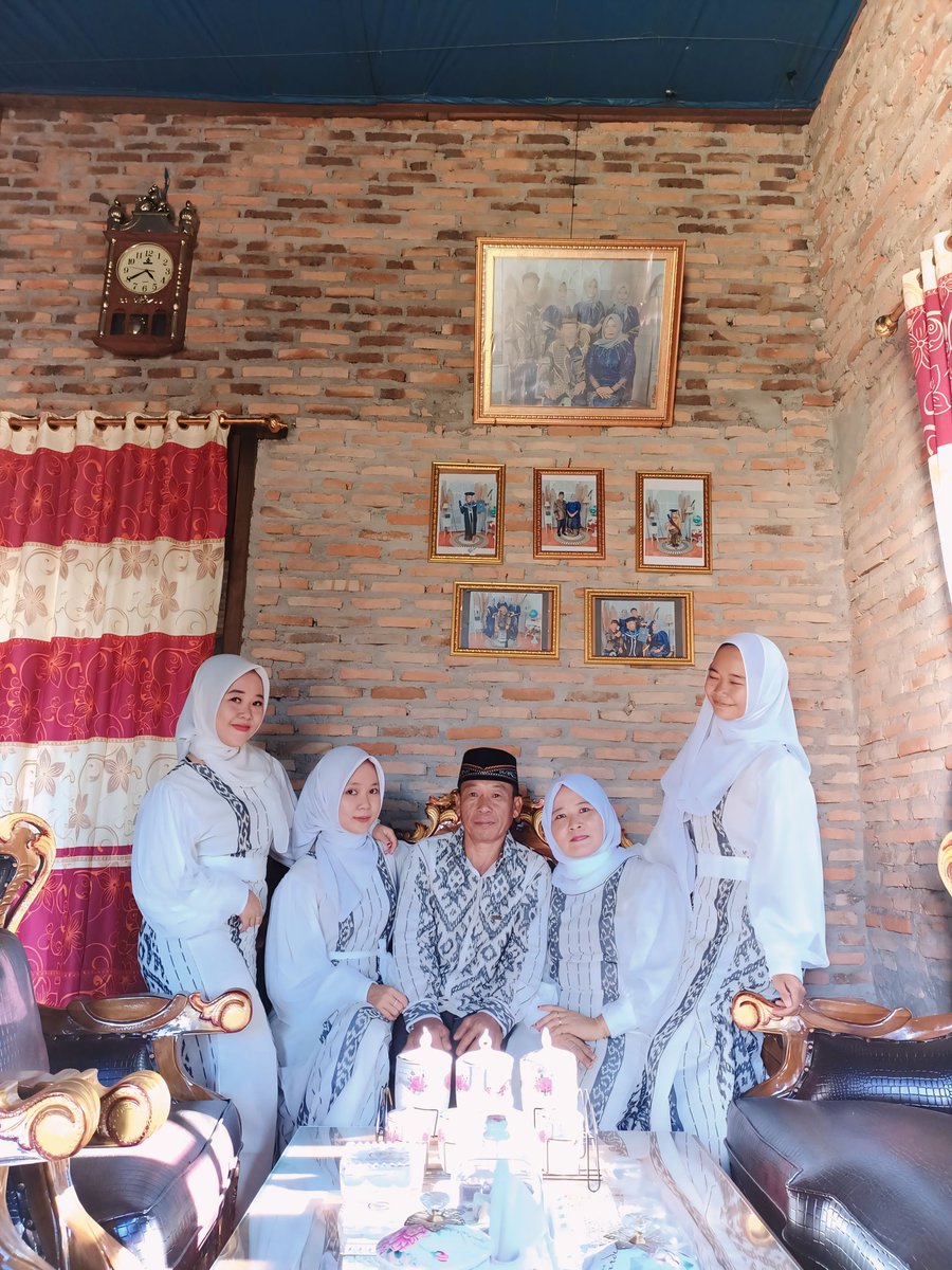 devaastria1's tweet image. 