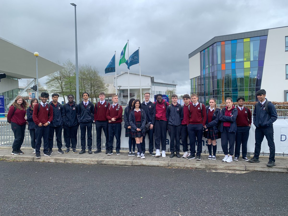 Today 5th and 6th years were planning for their future.
5th years had a wonderful Engineering trip @tudublin Blanchardstown and met some past pupils along the way.
6th years had a chance to sample all that @maynoothuni has to offer
@ddletb #teamddletb #futureproof #careers