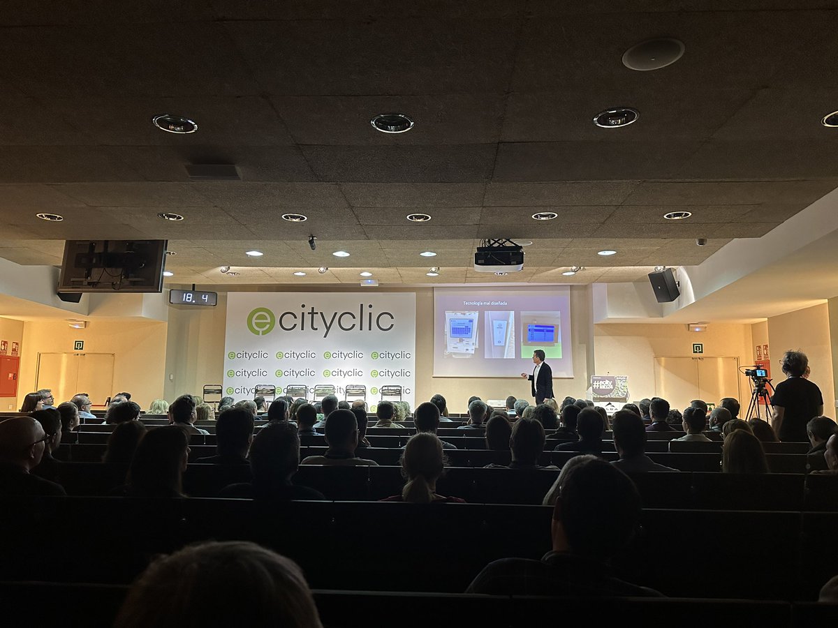 ecityclic's tweet photo. Ponemos fin al #ecityLAB24 ¡Gracias a tod@s por acompañarnos en este viaje hacia la innovación! Nos vemos MUY PRONTO 🚀
_____
@MiquelEstape @JaimeObregon @andreufrancisco @evaruizmiracle @FerranFarriol @QMestres @sirkiwi @CindeaS @mireiaecityclic @joanfont13 https://t.co/xOBOWxvnNj