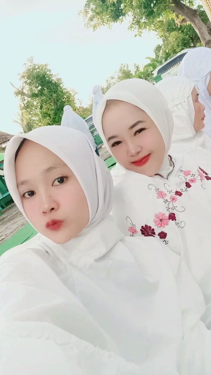 devaastria1's tweet image. 