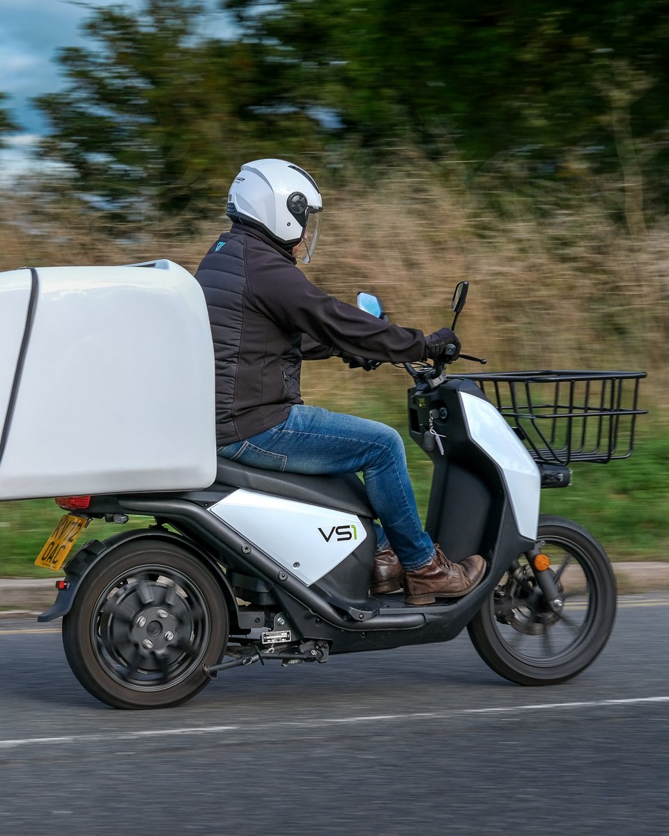 The electric Vmoto VS1 was designed to be the perfect business companion, seamlessly blending strength, comfort, and innovation.

#Vmoto #VS1 #VmotoVS1 #UrbanMobility #ElectricMobility