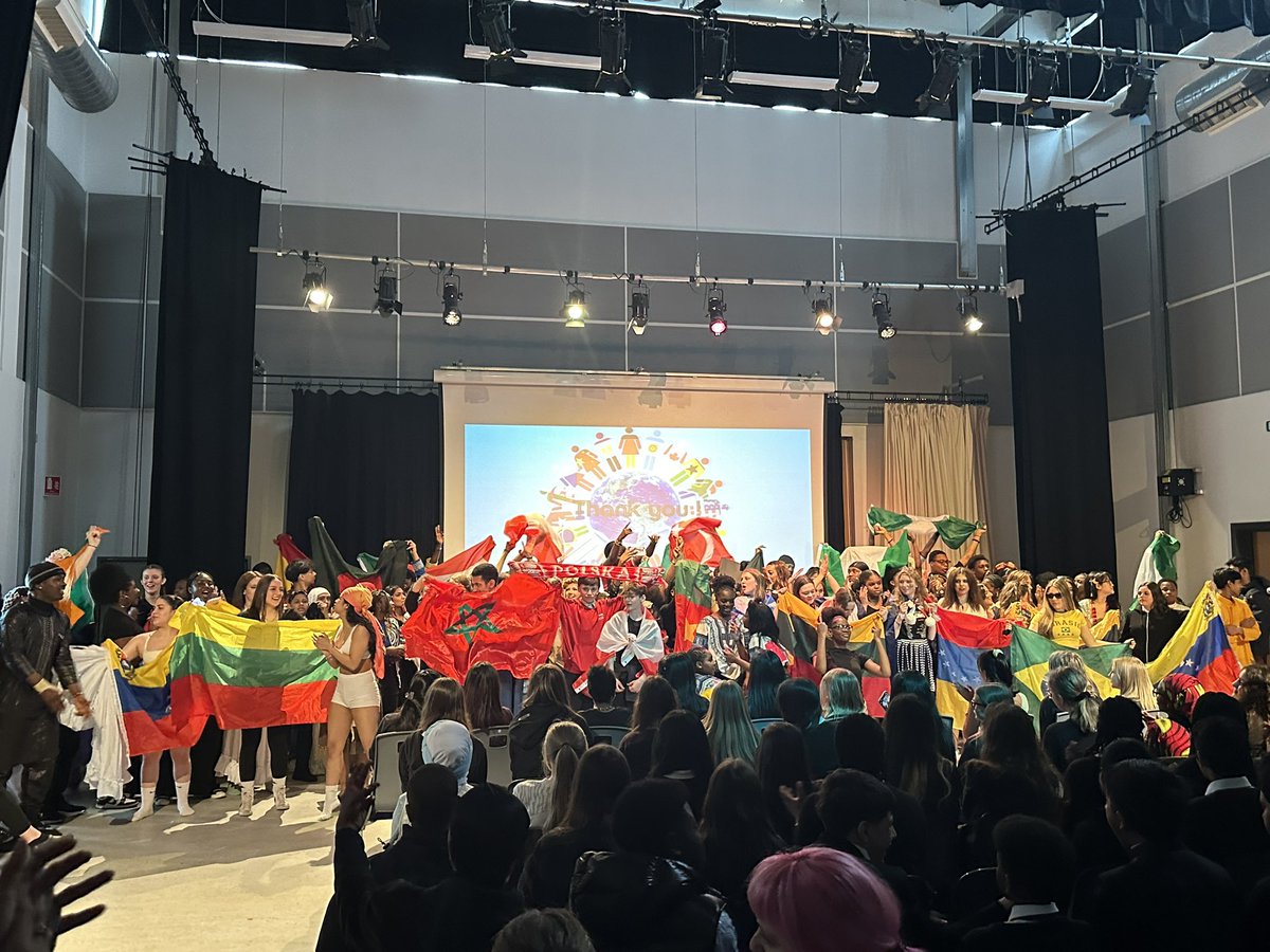 Massive Well Done to all our pupils who took part in our Culture Day at Auggies! 🌏🗺️❤️ We truly celebrate all the different cultures we are so very lucky to have within the school. The audience were absolutely loving it! ✨✨ You smashed it - thank you to all pupils & staff!