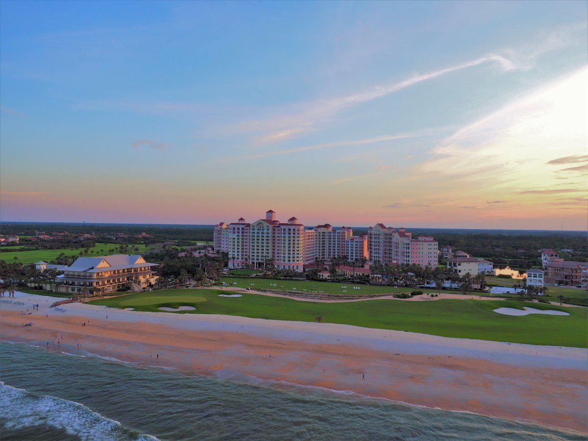 The Condé Nast Traveler 2024 Reader's Choice Awards survey is open and Hammock Beach Golf Resort & Spa is on the 'Resorts' ballot! If you love Hammock Beach and want to help us with a vote or a comment, click here: bit.ly/3xDBI8H 

#lifeathammockbeach #thepreferredlife