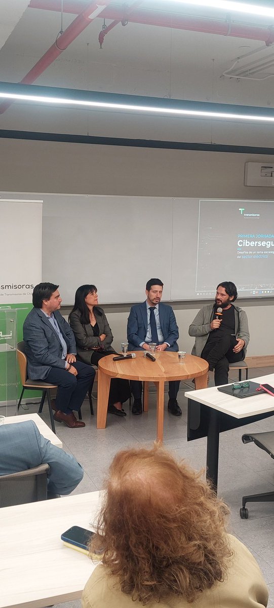 👉Hoy realizamos nuestra primera jornada de ciberseguridad, desafíos de un tema estratégico para el sector eléctico, junto a autoridades y expertos que abordaron este tema crucial para el futuro del sector eléctrico.